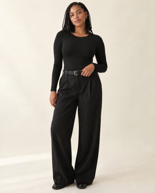 Clean Longsleeve Body String in Schwarz